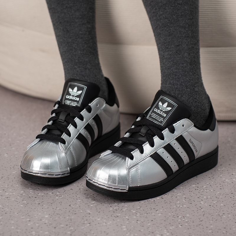 Adidas Originals Superstar 2,  - огляд і ціна Tie Bar Set Gift