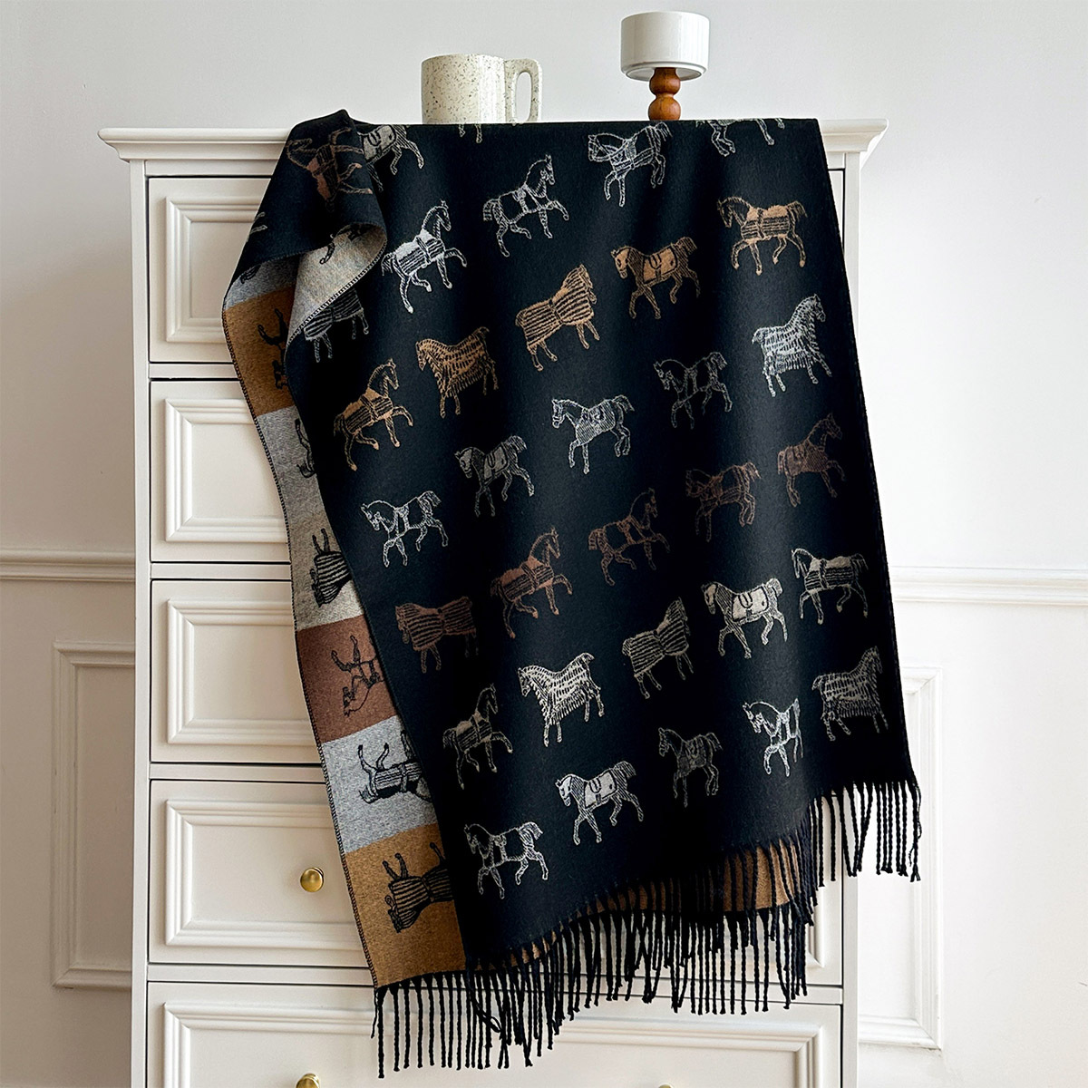 Winter Scarf Women Luxury Hors - огляд і ціна Woven Scarf Blanket